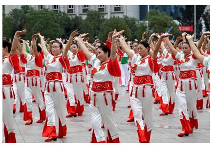 保利帮客南湖广场舞大赛,征集最美妈妈团