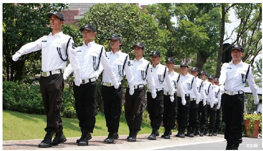 光谷天地的专属停车位 万科嘉园见证何为不公