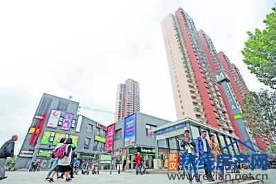 武汉三大地铁商业街今日绚丽开街
