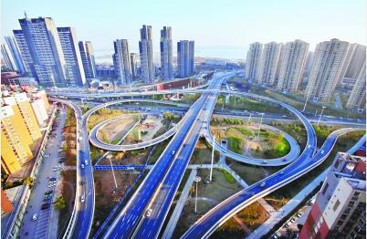 武汉:完善城市功能 重塑城市格局