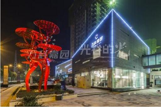 关山片区房价涨幅达302% 万科嘉园成就绩优股