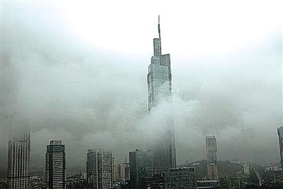 侵犯周边居民日照权 南京第一高楼被判赔10万