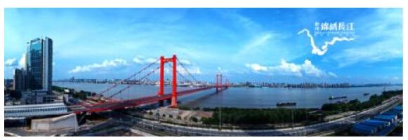 最清晨的一缕江风,神游150平物外