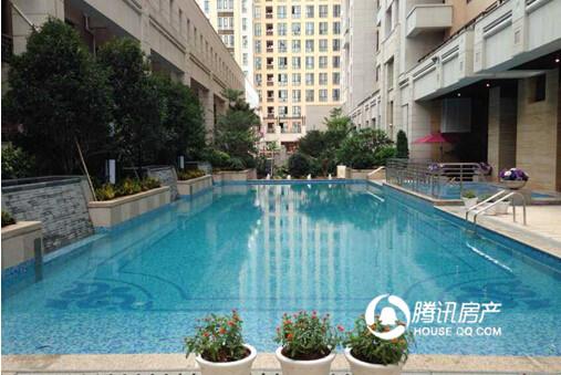 信和·中央广场:高翔MV惊艳亮相 K歌之王嗨翻