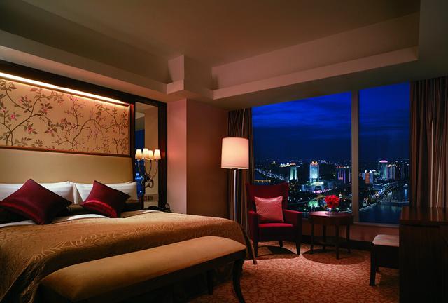 厦门曝光酒店保洁乱象 酒店整改不合格将摘牌