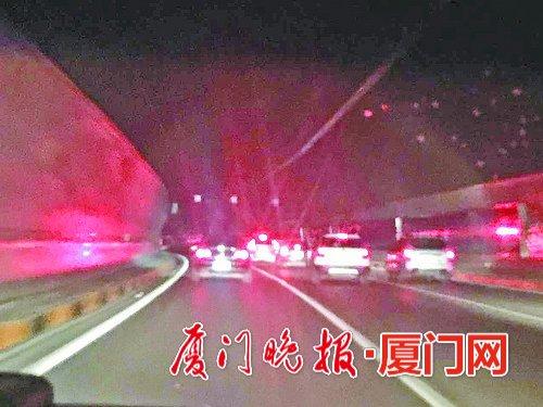 梧村隧道近日频繁断电 "摸黑"开车司机提心吊胆