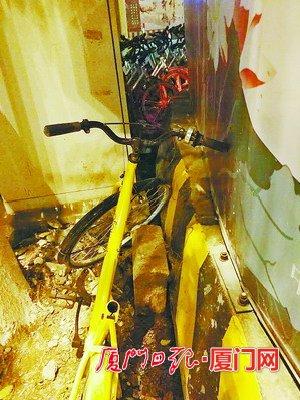 相关法规缺乏 共享单车如何骑出管理盲区?