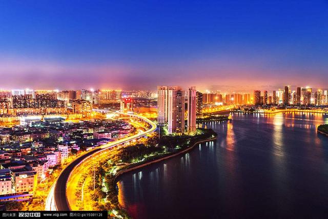 中国城市综合经济竞争力 厦门位居第19位