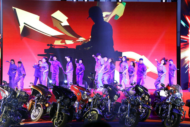 平凡欢乐人 颁奖盛典暨啤酒音乐狂欢夜圆满落