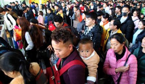 汉族人口减少_中国人口何时会减少