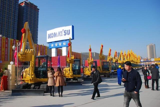 成长国际汽配欢乐港工程机械市场5月28日正式