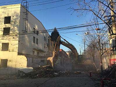 海淀拆人口最密违建 一厂房变800间出租屋