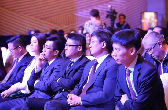 融创挺进房地产第一阵营 并购拿地超2851亿