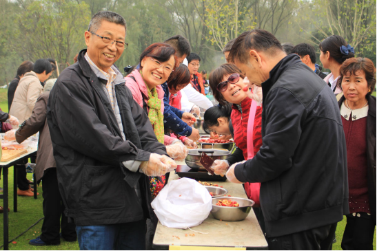 乐享自然之趣 共话邻里温情--山水物业睦邻文化