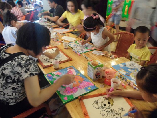 睿智禧园成功举办六一儿童节亲子活动