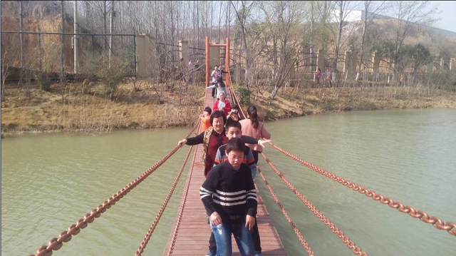 3月15日信阳正商红河谷业主赴郑州看房游园