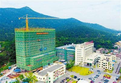 珠海市第五人民医院新住院大楼封顶 病床上升