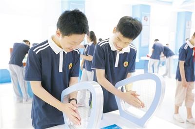 珠海校园科技馆亮相九中