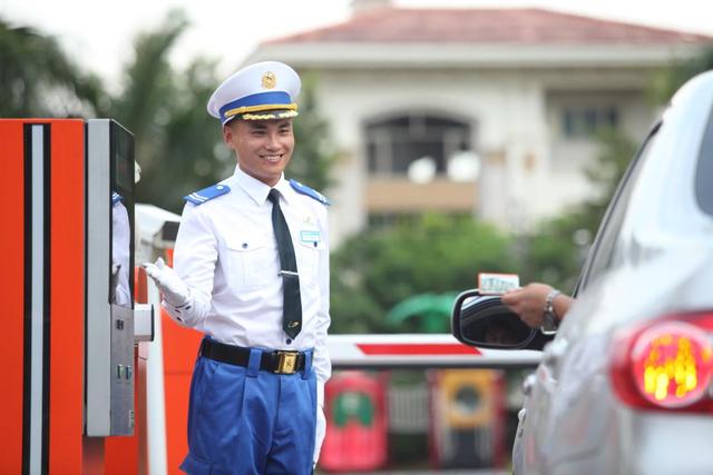 碧桂园五星级的家物管服务领跑中国物业服务