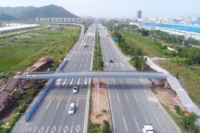 珠海大道、机场东路四座过街天桥下月全部完工