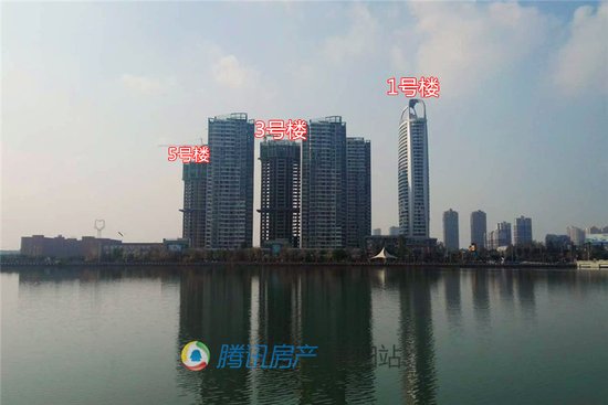 中融大名城最新施工进度:3、5号楼都已修至20