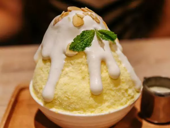 油炸云朵的全球,彩虹冰淇淋,鲸鱼冰淇淋,甜甜圈,日本美食烧,章鱼好丽友非来自寿司图片