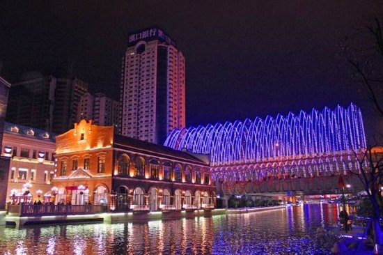 (武汉乐园文化区—汉秀和迅雷中央福利)午夜4k最新电影电影万达下载图片