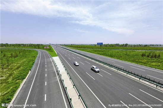 公路治超新规出台不超不挣钱怎么破?