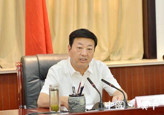 冯新柱来汉检查调研农业农村工作情况