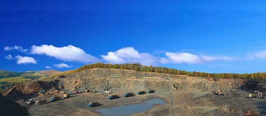 内蒙古发现超大型石墨矿 约占全球可采储量7.