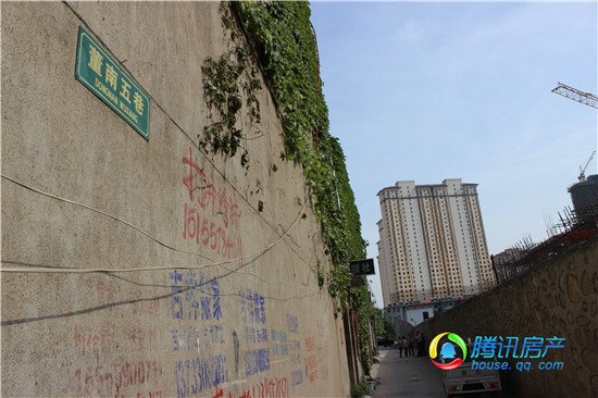 磬云路北段房屋进行征收工作 全线通车指日可