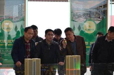 2016开年伊始 石首市市领导莅临湖北湘鄂农贸