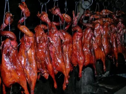 舌尖上的新会丨古井烧鹅 快到碗里来