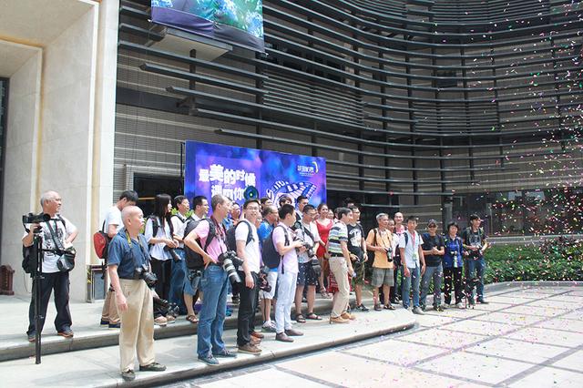 江门市民热捧月珑湾蝴蝶展&98平玲珑板房绽