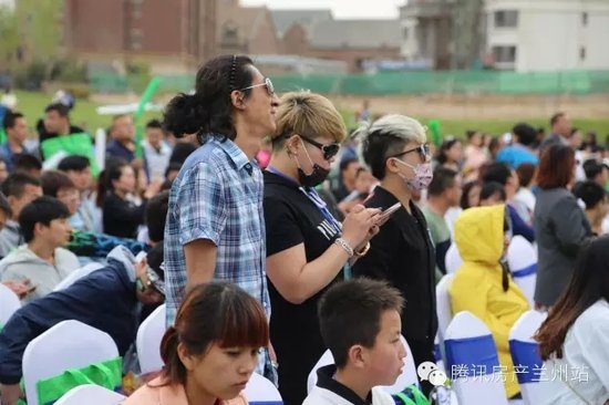 碧桂园第二届草地音乐节完美落幕 蒙面歌王 流