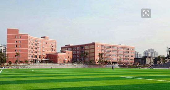 青青看房记--泸州宇华豪庭 全方位满足业主需求