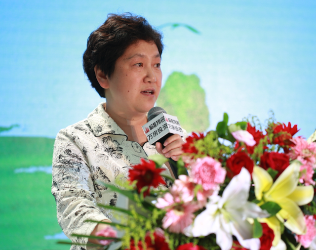 华为和摩拜等大咖亮相2017中国绿色科技地产高峰论坛