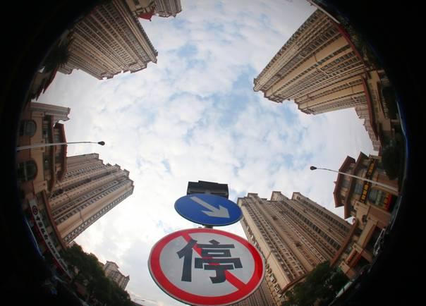 人民网发声：回归居住功能是楼市调控之本