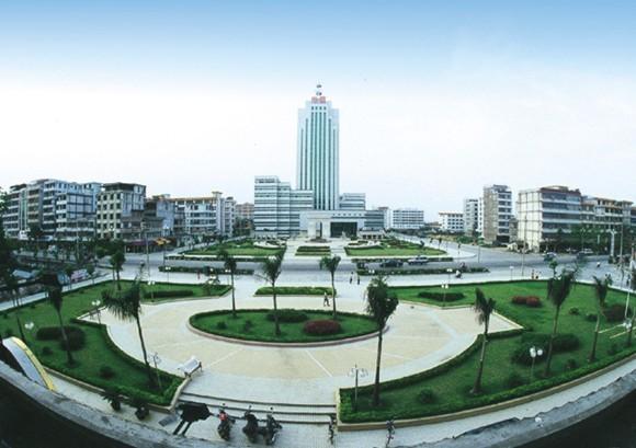 阿塞拜疆总人口数量_全国总人口最多的市