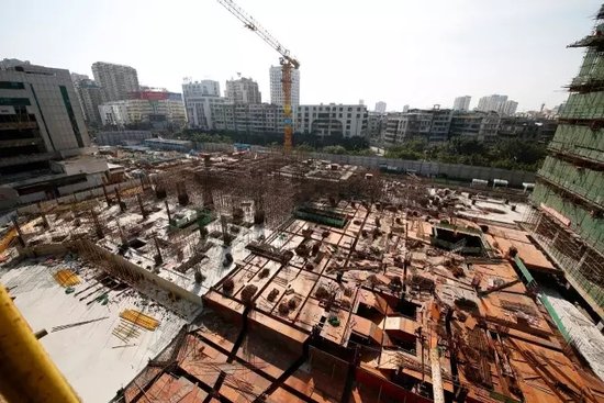 汕头市中心夜空最亮的华润大厦背后,是怎样的