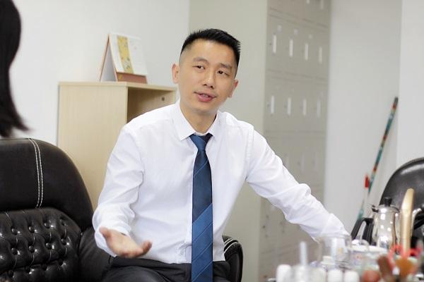 专访华振地产总经理伍平:车文化提升发展马力