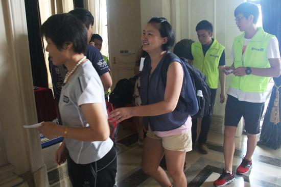 保利国际广场答谢业主玩新招 斗地主大赛送千