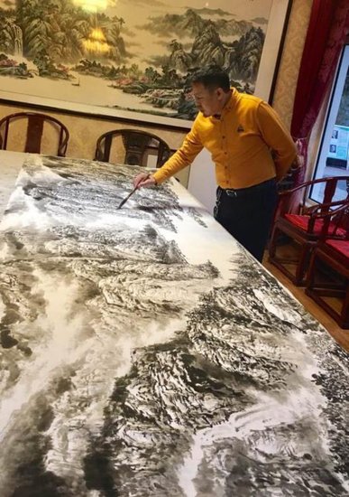山水画家刘志龙专访:纵情山水绘万里河山