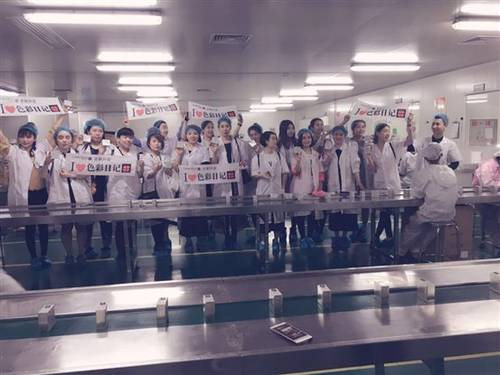 移动0月租流量卡_流量百万的网站月收入(2)