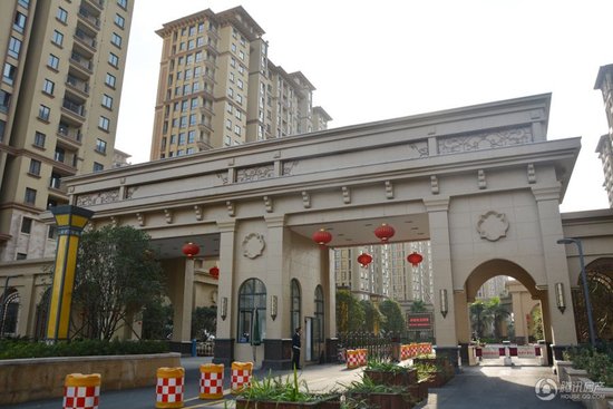 爆料!湖州楼盘交房一年却迟迟办不出房产证_频