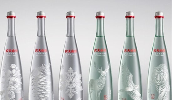 浓浓杭州情 钱江府市中心派送农夫山泉高端水