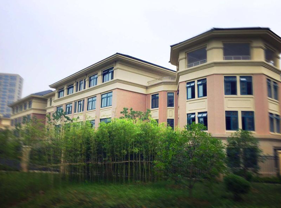 新建楼盘学区生源未满 协安紫郡紫萱小学九月