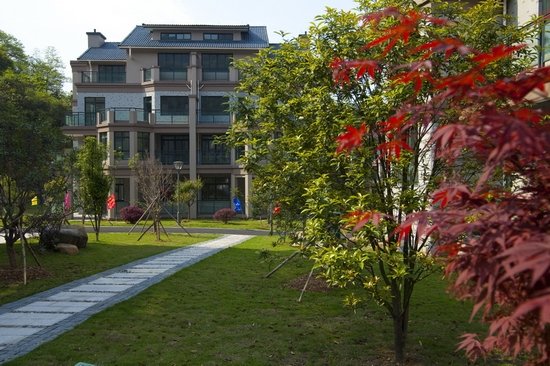 绿野春天叠翠谷新年感恩 总价233万一价到底