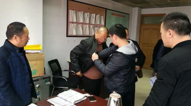 扬州警方破获特大案件 60人落网涉案金额2.8亿