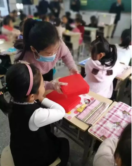 泰州9所学校将启动午餐配餐服务 孩子可在校吃午饭